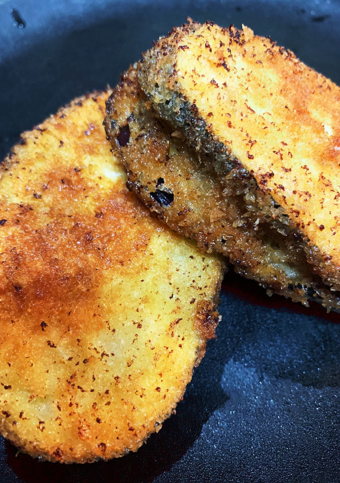 大きい茄子で挟み揚げ-レシピのメイン写真