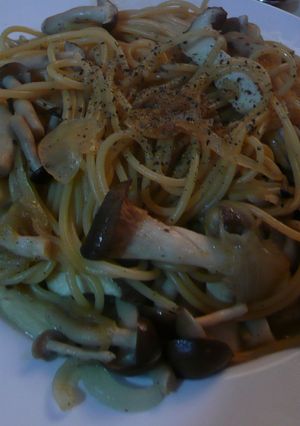 キノコと玉ねぎの和風スパゲッティ-レシピのメイン写真