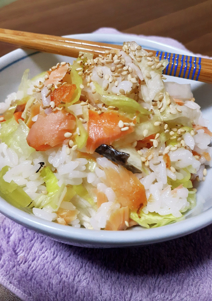 焼鮭とレタスの混ぜご飯-レシピのメイン写真