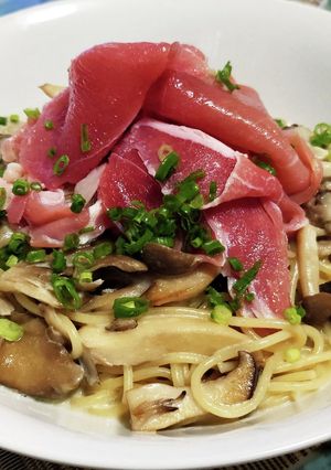 超簡単！きのこのクリームパスタ生ハム添え-レシピのメイン写真