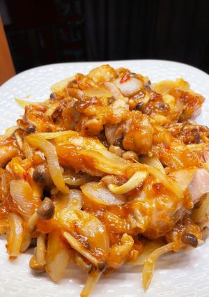 #鶏肉としめじのピリ辛炒め-レシピのメイン写真