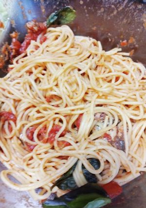 缶詰め3つで止まらないトマトパスタ-レシピのメイン写真