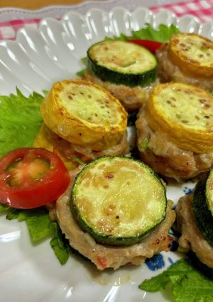 ズッキーニと鶏ミンチの挟み焼き♪-レシピのメイン写真