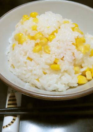時短簡単素朴美味炊き込みトウモロコシご飯-レシピのメイン写真