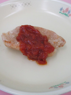 簡単給食 チキンのトマトソースがけ-レシピのメイン写真