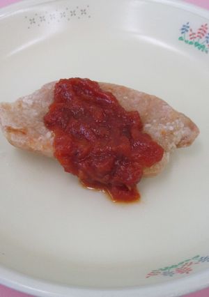 簡単給食　チキンのトマトソースがけ-レシピのメイン写真