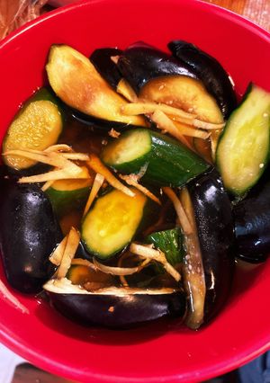 夏野菜♪きゅうりと茄子の簡単生姜漬けもの-レシピのメイン写真