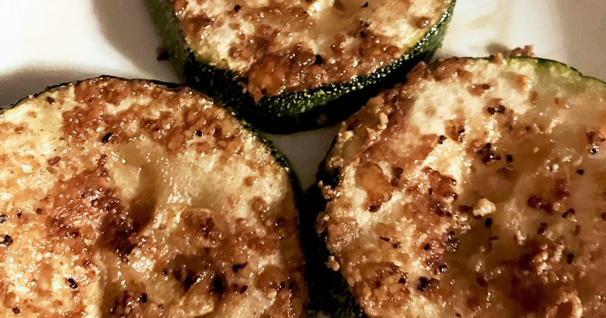 基本からアレンジまで！思わずつくりたくなる「巨大ズッキーニ」の