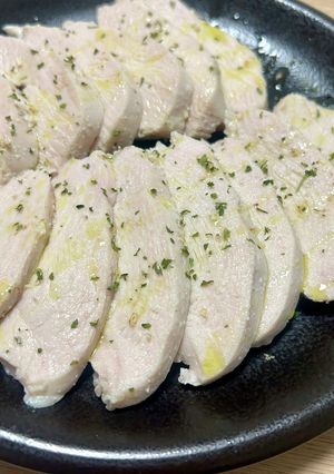 🌟【炊飯器】殿堂入りしっとりサラダチキン-レシピのメイン写真