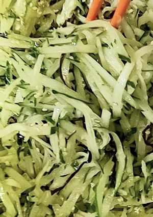 爆うまキュウリ大量消費！梅昆布ゴマ-レシピのメイン写真