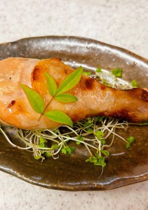 鶏ももドラム肉の粕床漬け焼き-レシピのメイン写真