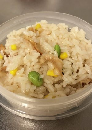 余った鍋キューブで炊き込みご飯-レシピのメイン写真