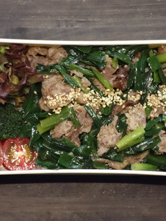 ニラと豚肉のめんつゆ和え丼弁当-レシピのメイン写真