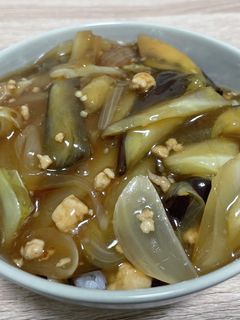なすと玉ねぎと鶏ひき肉のあんかけ♡-レシピのメイン写真