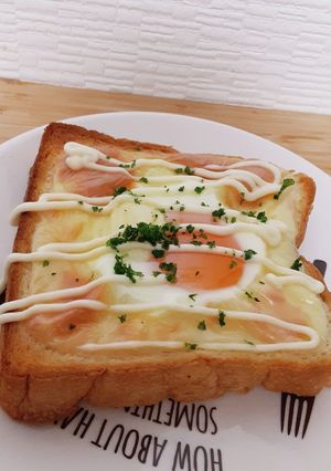 簡単!放置で目玉トースト！-レシピのメイン写真