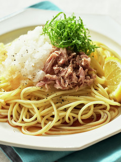 サラダ感覚でさっぱり!ツナのおろしパスタ-レシピのメイン写真