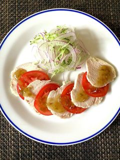 鶏ハムとトマトのグリーンチリソース-レシピのメイン写真
