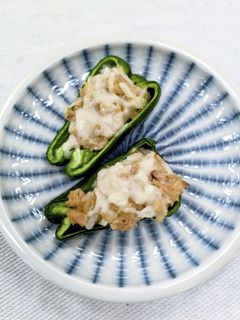 ピーマンのツナ詰めチーズ焼き-レシピのメイン写真
