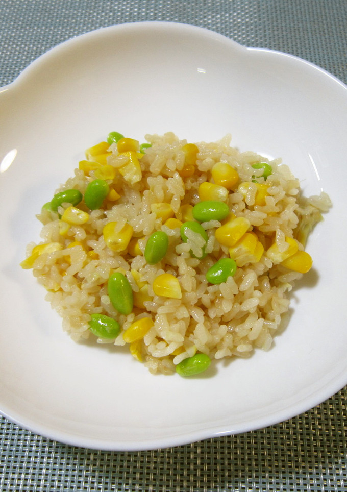 とうもろこしと枝豆の炊き込みピラフ-レシピのメイン写真