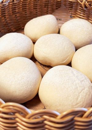 はちみつ入りクリームチーズの白パン♪-レシピのメイン写真