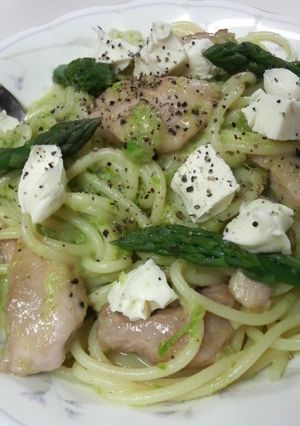 春の香り。。☆アスパラのクリームパスタ-レシピのメイン写真