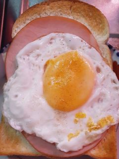 とっても簡単★目玉焼きトースト-レシピのメイン写真