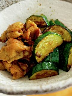ズッキーニと豚こまのカレー炒め-レシピのメイン写真
