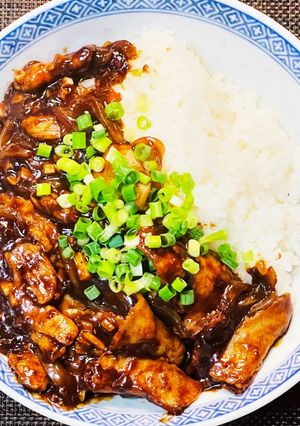 中華　　　　　　　　　　中華風甘みそ豚丼-レシピのメイン写真