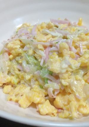 パンに合うレタスと炒り卵のサラダ♪-レシピのメイン写真