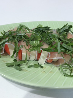 簡単ヘルシー◎生ハムと豆腐のカプレーゼ風-レシピのメイン写真