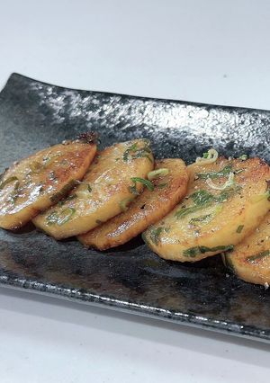 居酒屋風◎山芋のめんつゆガーリックソテー-レシピのメイン写真