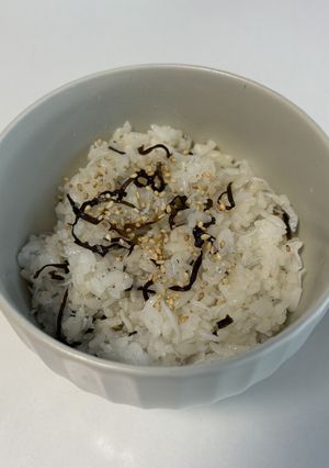 シラスと塩昆布のまぜご飯☆朝はコレで！-レシピのメイン写真