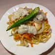 蒸すだけ◎ハモと夏野菜のヘルシー焼きそば
