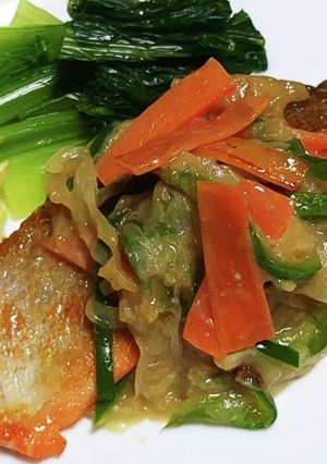 鮭のムニエル~タルタル&野菜ソース~-レシピのメイン写真