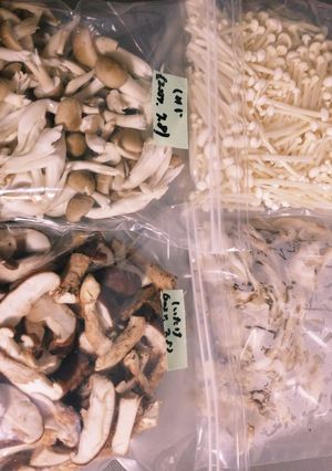 キノコ類を下ごしらえしてジッパーで冷凍！-レシピのメイン写真