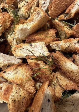 食パンで作る ハーブ香るカリカリ ラスク-レシピのメイン写真