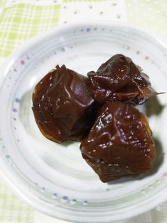 243梅酒の梅の梅ジュースで煮梅2024-レシピのメイン写真