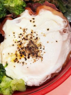 レンジで簡単ハムエッグ-レシピのメイン写真