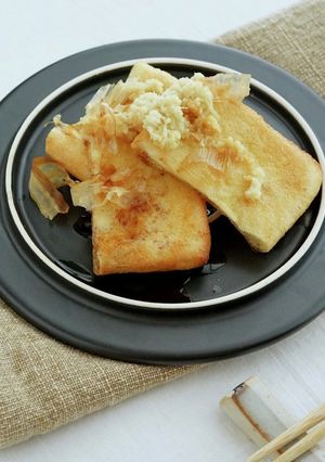 『感動おひつ』のフタで焼き油揚げ-レシピのメイン写真