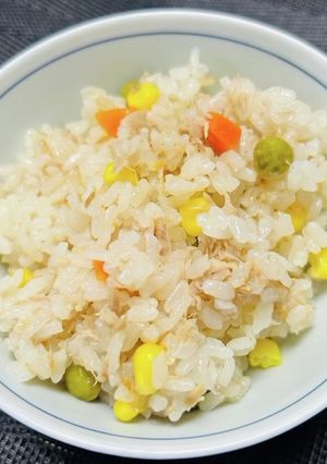 ミックスベジタブルとツナのピラフ-レシピのメイン写真