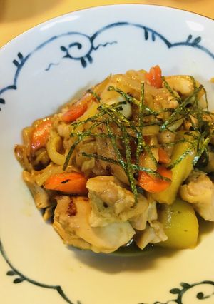 鶏ジャガ●鶏もも肉のスキヤキ風肉じゃが-レシピのメイン写真