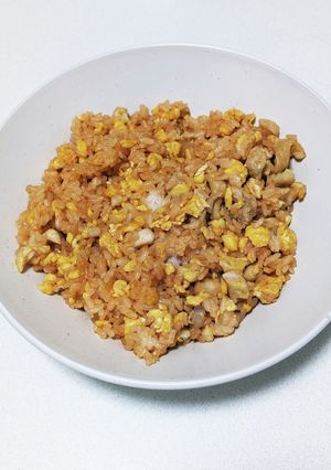 簡単!卵入りケチャップライス-レシピのメイン写真