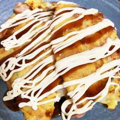 รูปของ 片栗粉と玉ねぎでお好み焼き