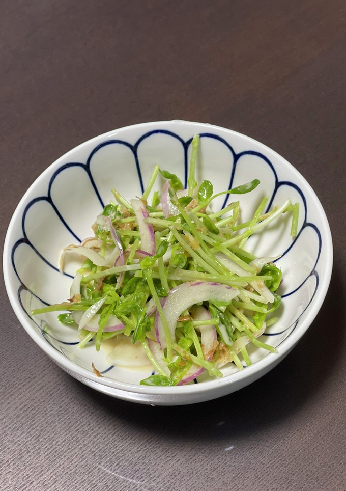 豆苗と赤玉ねぎの和え物♪-レシピのメイン写真