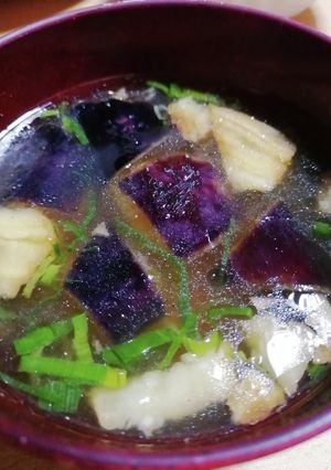 揚げなすとマイタケの味噌汁-レシピのメイン写真