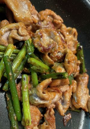 ニンニクの芽と豚肉のスタミナ炒め-レシピのメイン写真