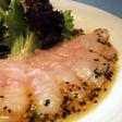 刺身サラダ、胡麻と香草のヴィネグレット