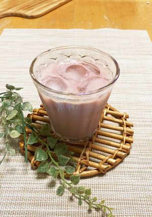 美肌に！豆乳ザクロ酢ジュース-レシピのメイン写真