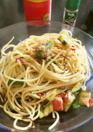 夏野菜たっぷりのベーコンと塩昆布のパスタ-レシピのメイン写真