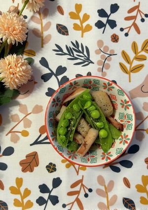 イカとスナップエンドウ　ごま油炒め-レシピのメイン写真